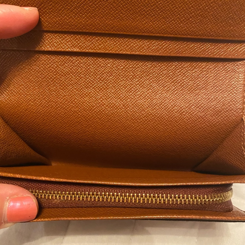 Authentic Lv Mono Wallet With Code - image 3